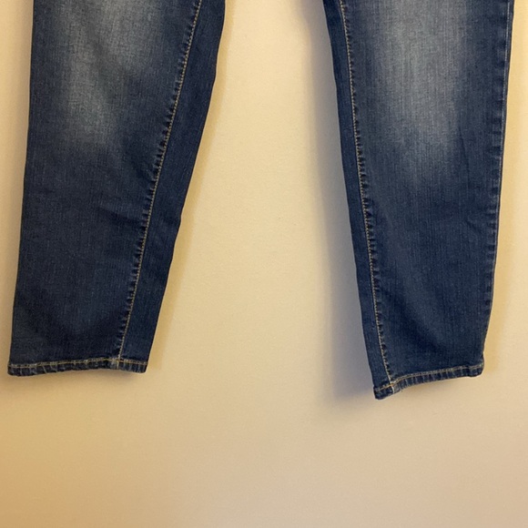 💜Torrid Dark Wash 10” Rise Skinny Jeans size 16 Reg - Picture 4 of 11